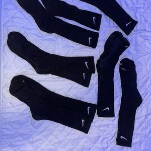 Nike Socks Men’s Size 8-12 (Barely Worn)